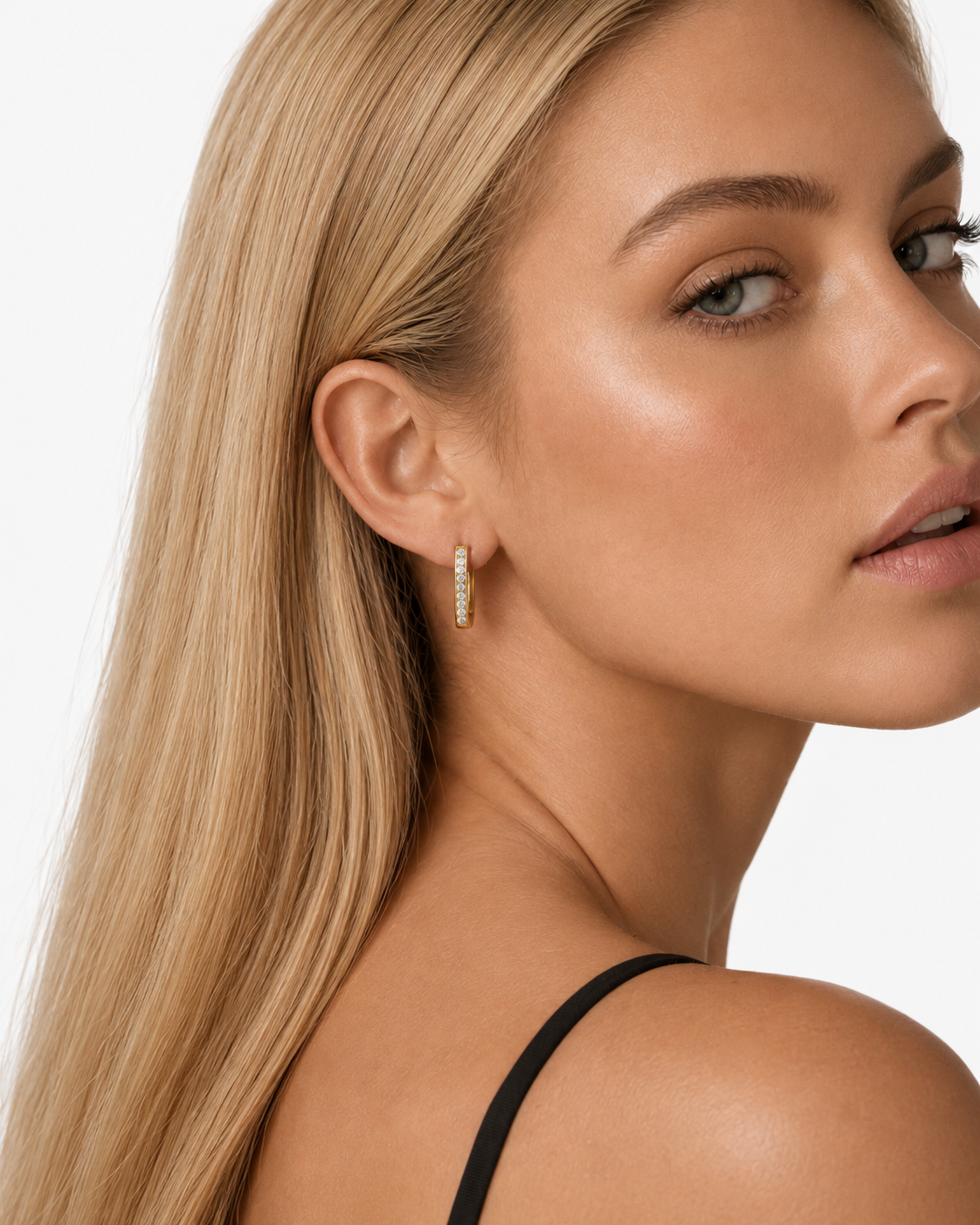 Pavé Huggie Hoops | 18K Gold