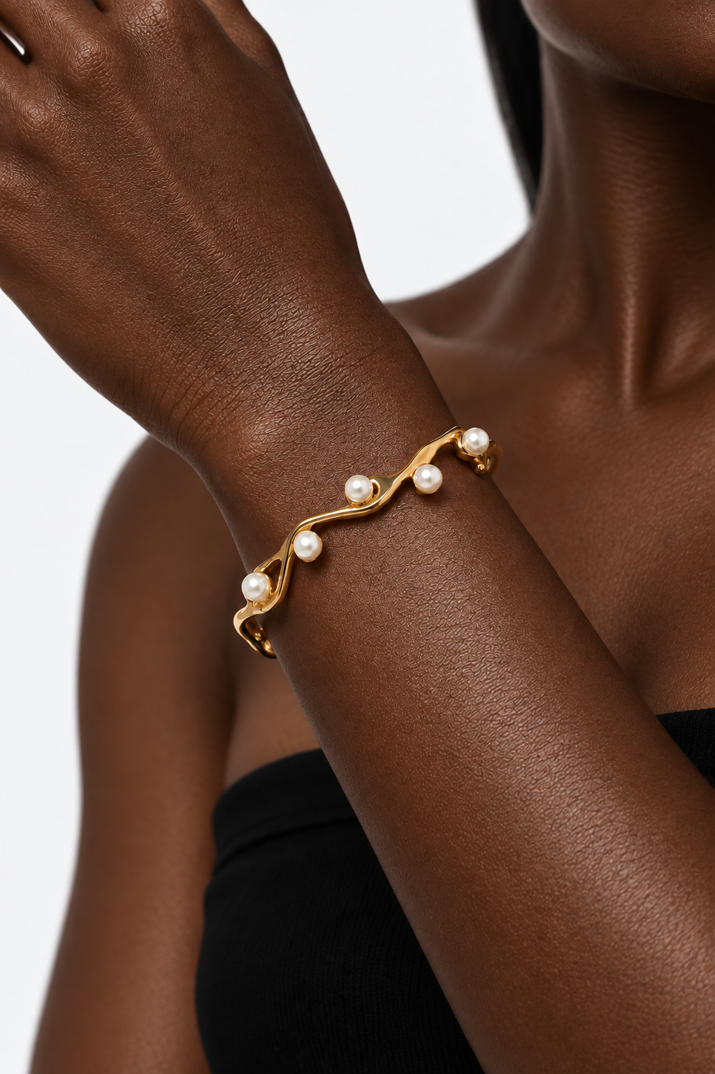 Pearl Cuff Bracelet | 18K Gold